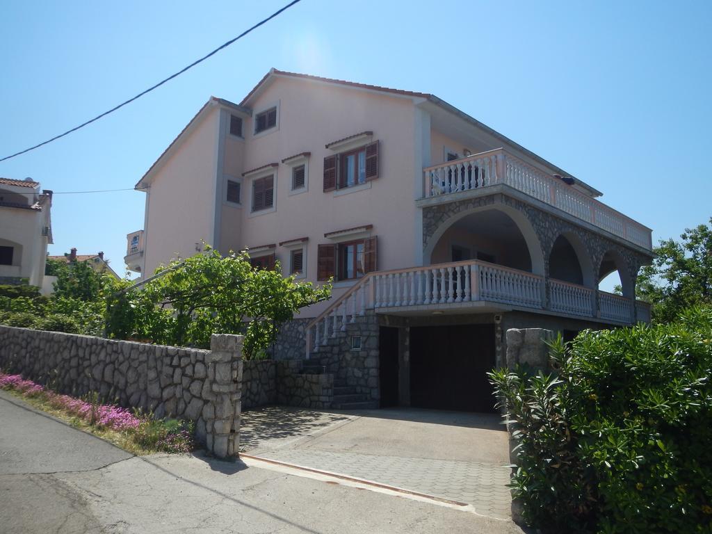 Apartments Petrovic Сило Экстерьер фото