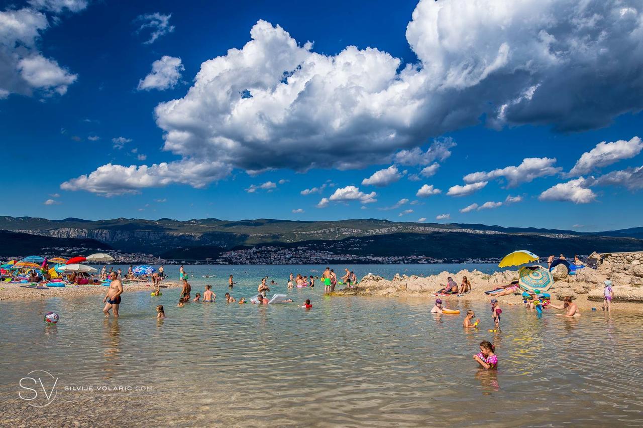 Apartments Petrovic Сило Экстерьер фото