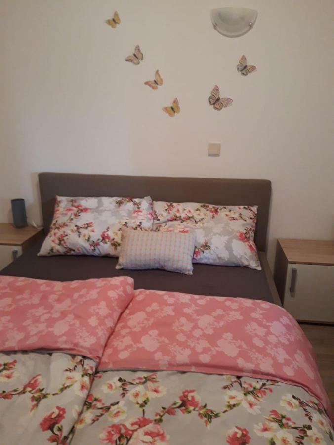 Apartments Petrovic Сило Экстерьер фото